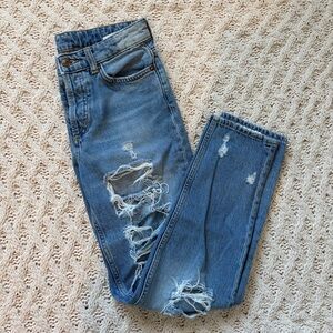 H&M Jeans - Women’s Distressed Boyfriend Jeans